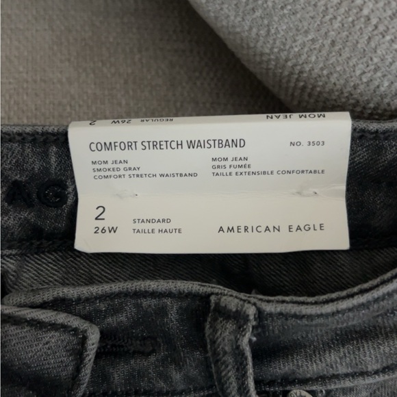 American Eagle Smoked Grey Mom Jeans! - Picture 3 of 5